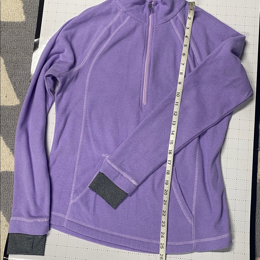 Tek Gear Lavender Pullover with Gray Details - Picture 5 of 5